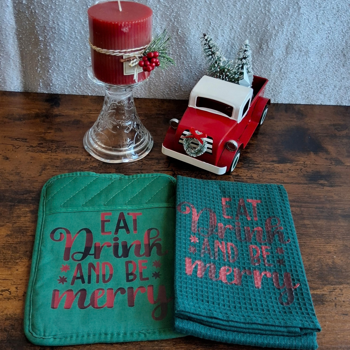 Christmas Kitchen Towel & Potholder Set – Holiday Kitchen Gift