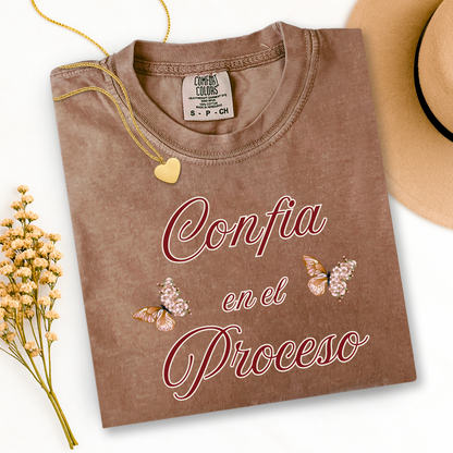 Camiseta Motivacional para Mujer-Confia en el proceso | Creations by Chela